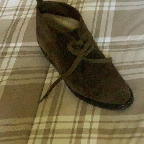 Booties - Picture 3 of 5